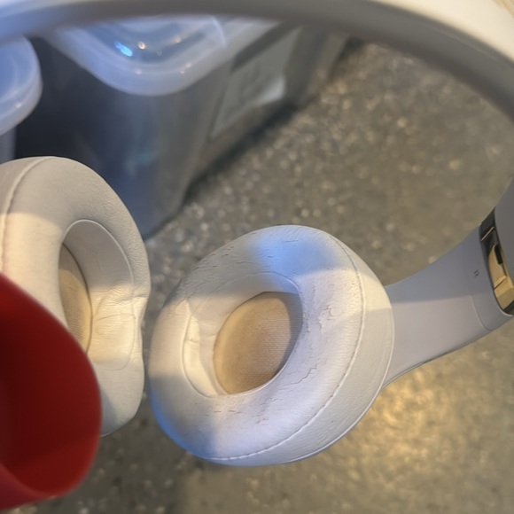 Beats by Dre Studio 3 white headphones Beats10 - Picture 4 of 6